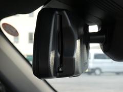 �ţԣã��������η��μ�ư������ǽ�դ��Хå��ߥ顼����³�֤Υإåɥ饤�Ȥ���������ư�Ƿڸ����Ƥ���ޤ��� 7