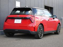 ����������ǥ����顼�ˤƥ��ƥʥ󥹤ʤɤ���ǽ���ݾ��դ�ǧ����ż֤Ȥʤ�ޤ������������ܤˤ⤪���������Ǽ�����˹Ԥ���������ޤ�Ǽ�֡�����Ǽ�֡ˤ������ޤ��� 2