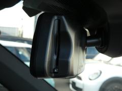 �ţԣã��������η��μ�ư������ǽ�դ��Хå��ߥ顼����³�֤Υإåɥ饤�Ȥ���������ư�Ƿڸ����Ƥ���ޤ��� 7