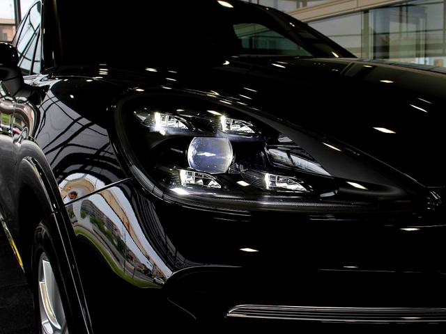 S ティプトロニックS 4WD LEDヘッドライト(17枚目)