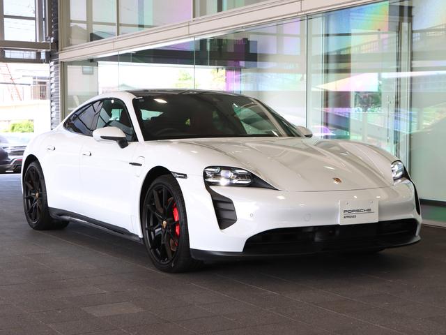 タイカン タイカンＧＴＳ　ワンオーナー　シートベンチレーション（8枚目）