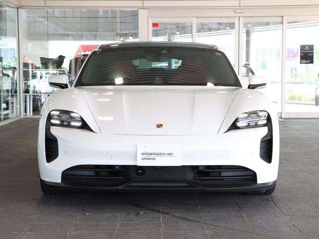 タイカン タイカンＧＴＳ　ワンオーナー　シートベンチレーション（9枚目）