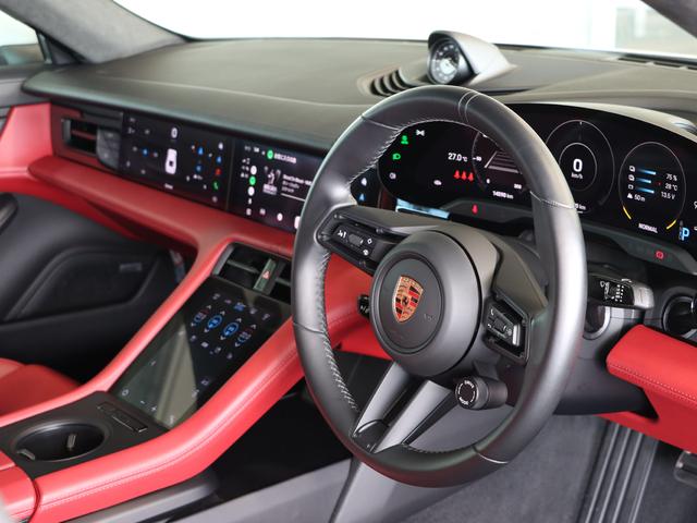 タイカン タイカンＧＴＳ　ワンオーナー　シートベンチレーション（11枚目）