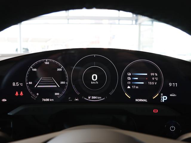 タイカンクロスツーリスモ タイカン 4Sクロスツーリスモ LEDマトリックスヘッドライト(14枚目)