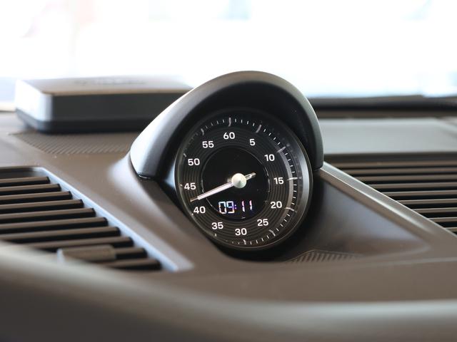 �X�|�[�c�N���m�@�p�b�P�[�W�A���[�h�X�C�b�`�y�у^�C�����\�����܂�