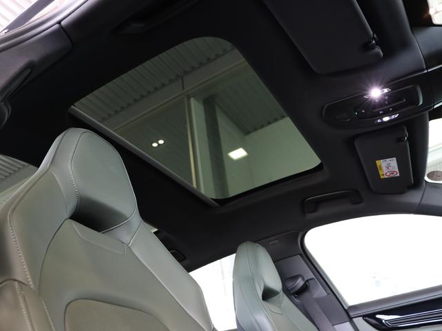 �p�m���}�@���[�t�@�V�X�e��