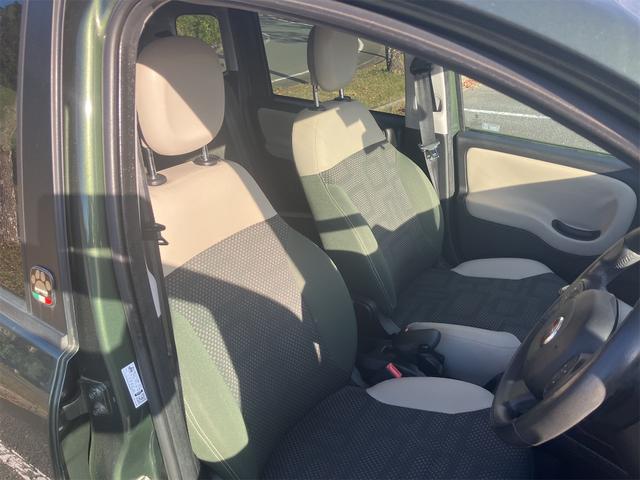 パンダ ４×４コンフォート　４ＷＤ　前後ドライブレコーダー　５速マニュアル車　ＥＴＣ　オートエアコン　リアプライバシーガラス　ルーフキャリア　純正アルミ　クラッチ交換済　シングルフライホイール（41枚目）