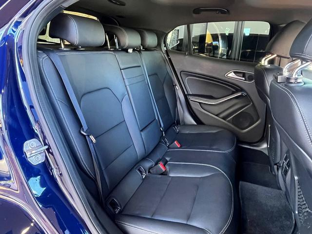 GLAクラス GLA220 4マチック プレミアム・レーダーセーフティ・ナビパッケージ パノラマSR 電動テールゲート ナビ/TV/Rカメラ harman/kardonサウンド 取説・整手・記録簿・スペアキー有(10枚目)