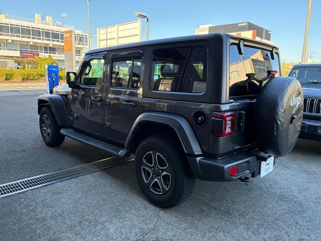 ジープ・ラングラーアンリミテッド スポーツ AppleCarplay/AndoroidAuto/バックカメラ/四輪駆動/認定中古車保証付き/認定中古車(12枚目)
