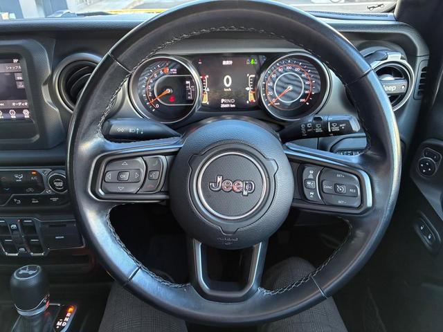 ジープ・ラングラーアンリミテッド スポーツ AppleCarplay/AndoroidAuto/バックカメラ/四輪駆動/認定中古車保証付き/認定中古車(16枚目)