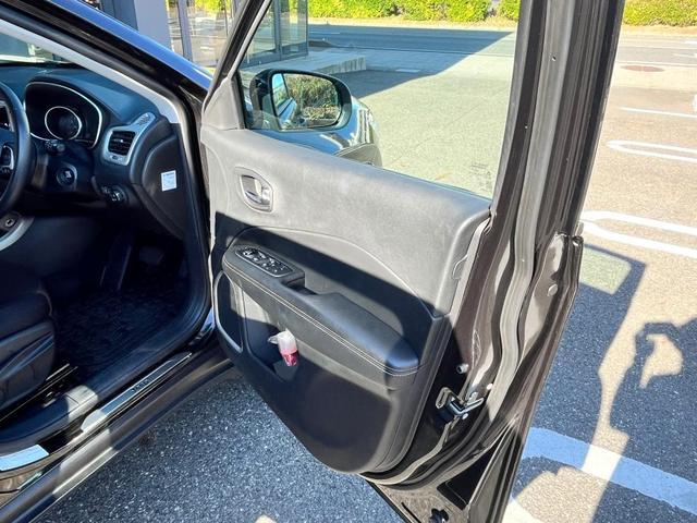ジープ・コンパス ロンジチュード　弊社代車アップ車両／ＡｐｐｌｅＣａｒｐｌａｙ／ＡｎｄｏｒｏｉｄＡｕｔｏ／認定中古車保証付き／認定中古車（8枚目）