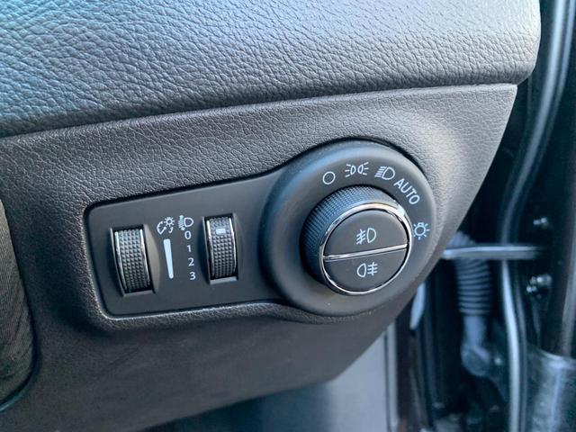 ジープ・コンパス ロンジチュード　弊社代車アップ車両／ＡｐｐｌｅＣａｒｐｌａｙ／ＡｎｄｏｒｏｉｄＡｕｔｏ／認定中古車保証付き／認定中古車（13枚目）