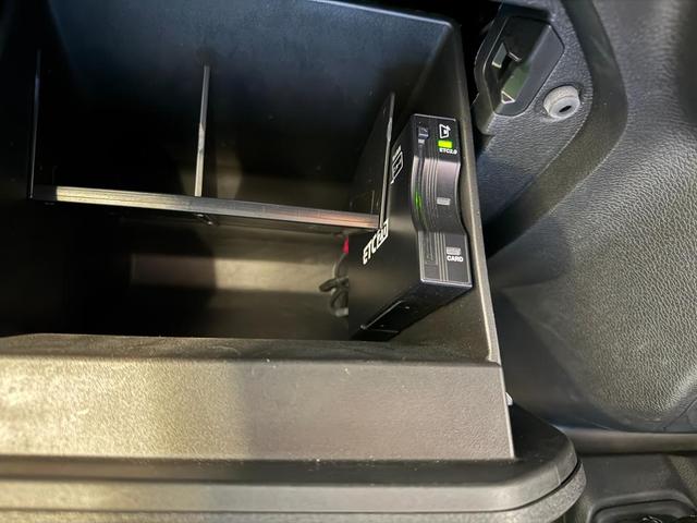 ジープ・ラングラーアンリミテッド リミテッドEDウィズサンライダフリップTフォーハドT AppleCarplay/AndoroidAuto/全席レザーシート/前席シートヒーター/ハンドルヒーター/バックカメラ/V6エンジン搭載/認定中古車保証付き/認定中古車(19枚目)