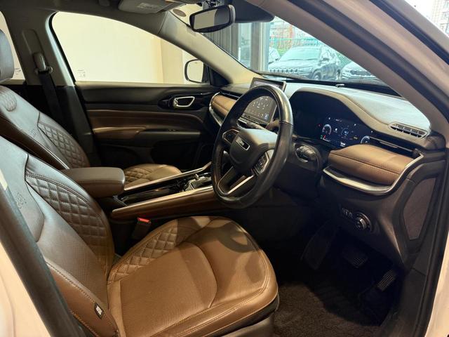 ジープ・コマンダー リミテッド（9枚目）