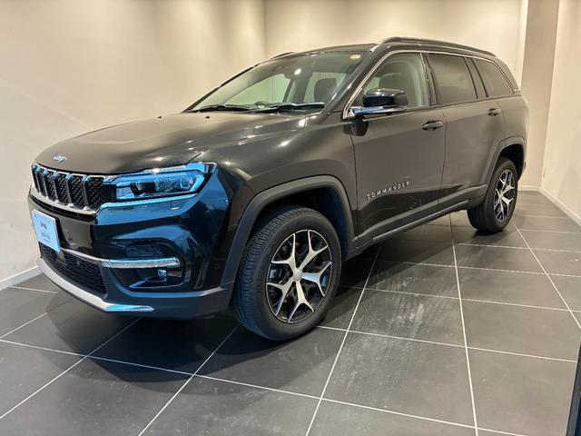 ジープ・コマンダー リミテッド サンルーフ/シートヒーター/ハンドルヒーター/バックカメラ/オートクルーズコントロール/前席パワーシート/AppleCarplay/AndoroidAuto/新車保証継承/認定中古車(3枚目)