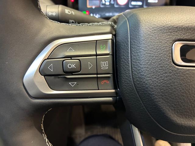 ジープ・コマンダー リミテッド サンルーフ/シートヒーター/ハンドルヒーター/バックカメラ/オートクルーズコントロール/前席パワーシート/AppleCarplay/AndoroidAuto/新車保証継承/認定中古車(9枚目)