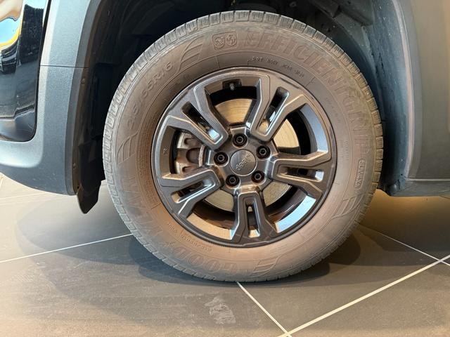 ジープ・レネゲード ロンジチュード　ＡｐｐｌｅＣａｒｐｌａｙ／ＡｎｄｏｒｏｉｄＡｕｔｏ／バックカメラ／オートクルーズコントロール／認定中古車保証付き／認定中古車（10枚目）