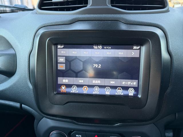 ジープ・レネゲード ロンジチュード　ＡｐｐｌｅＣａｒｐｌａｙ／ＡｎｄｏｒｏｉｄＡｕｔｏ／バックカメラ／オートクルーズコントロール／認定中古車保証付き／認定中古車（14枚目）