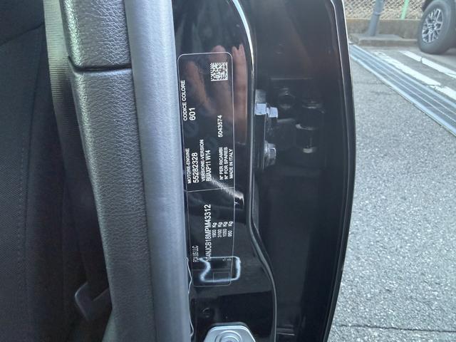 ジープ・レネゲード ロンジチュード　ＡｐｐｌｅＣａｒｐｌａｙ／ＡｎｄｏｒｏｉｄＡｕｔｏ／バックカメラ／オートクルーズコントロール／認定中古車保証付き／認定中古車（20枚目）