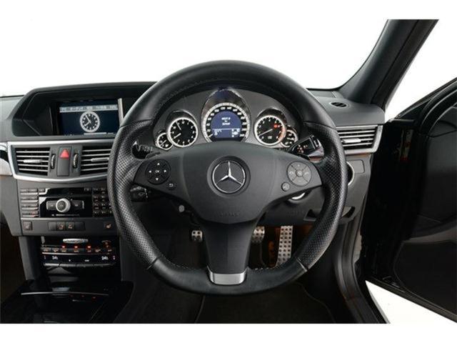 Ｅ３５０　ステーションワゴン　アバンギャルド　サンルーフ　ブラックレザーシート　シートヒーター　バックカメラ　Ｄ車　禁煙車　記録簿　純正ＨＤＤナビ(35枚目)