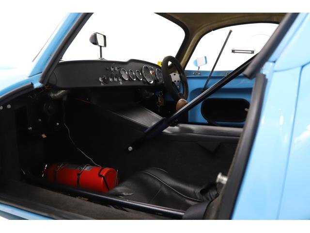 　ジネッタ　Ｇ４　ワンオフワイドリヤフェンダー　パッセンジャーズシート　フォード製５速マニュアルトランスミッション　ショートストロークシフト(19枚目)