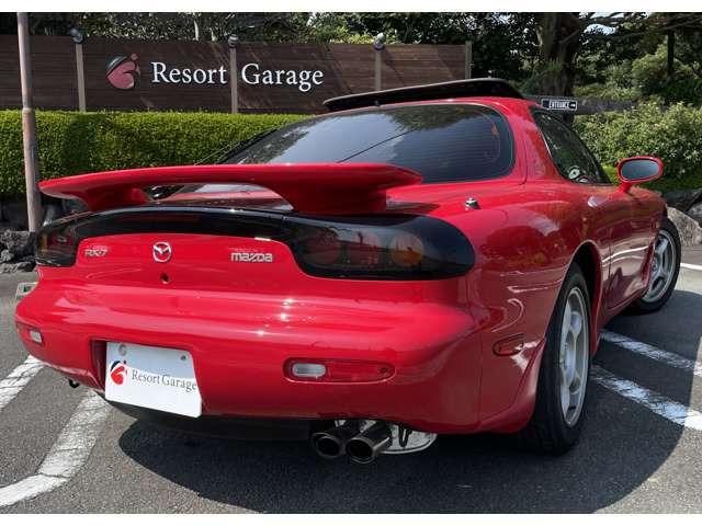 ＲＸ－７ ツーリングＸ　サンルーフ　ＢＯＳＥ　整備記録簿　シーケンシャルツインターボシステム　対向４ピストンアルミブレーキキャリパー　ノーマルマフラー　大型リアスポイラー（8枚目）