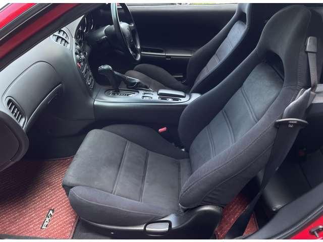 ＲＸ－７ ツーリングＸ　サンルーフ　ＢＯＳＥ　整備記録簿　シーケンシャルツインターボシステム　対向４ピストンアルミブレーキキャリパー　ノーマルマフラー　大型リアスポイラー（13枚目）