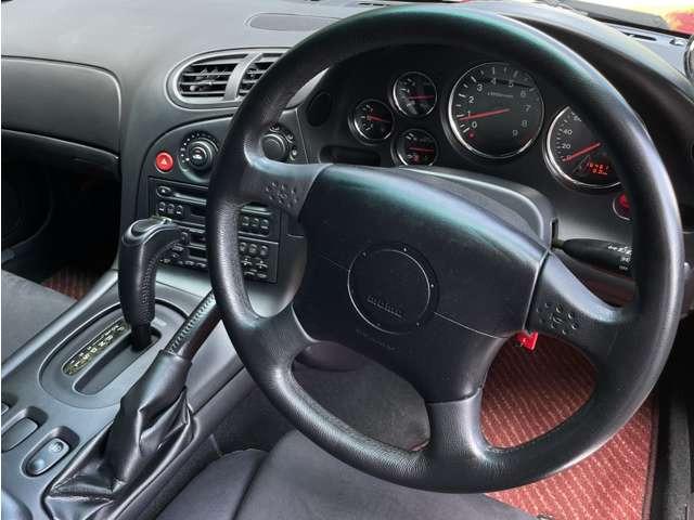 ＲＸ－７ ツーリングＸ　サンルーフ　ＢＯＳＥ　整備記録簿　シーケンシャルツインターボシステム　対向４ピストンアルミブレーキキャリパー　ノーマルマフラー　大型リアスポイラー（16枚目）