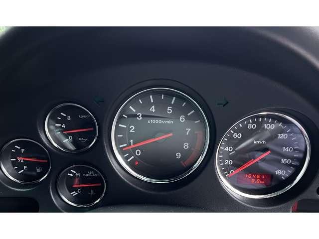 ＲＸ－７ ツーリングＸ　サンルーフ　ＢＯＳＥ　整備記録簿　シーケンシャルツインターボシステム　対向４ピストンアルミブレーキキャリパー　ノーマルマフラー　大型リアスポイラー（18枚目）