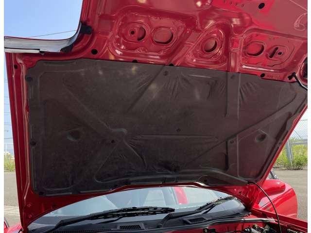 ＲＸ－７ ツーリングＸ　サンルーフ　ＢＯＳＥ　整備記録簿　シーケンシャルツインターボシステム　対向４ピストンアルミブレーキキャリパー　ノーマルマフラー　大型リアスポイラー（27枚目）