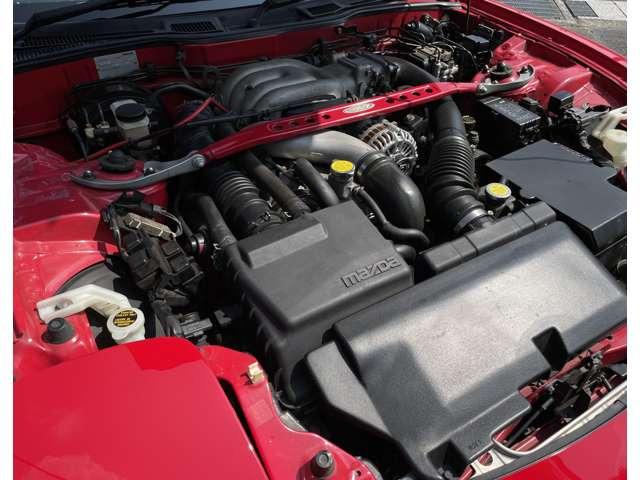 ＲＸ－７ ツーリングＸ　サンルーフ　ＢＯＳＥ　整備記録簿　シーケンシャルツインターボシステム　対向４ピストンアルミブレーキキャリパー　ノーマルマフラー　大型リアスポイラー（28枚目）