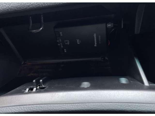 ＲＸ－７ ツーリングＸ　サンルーフ　ＢＯＳＥ　整備記録簿　シーケンシャルツインターボシステム　対向４ピストンアルミブレーキキャリパー　ノーマルマフラー　大型リアスポイラー（30枚目）