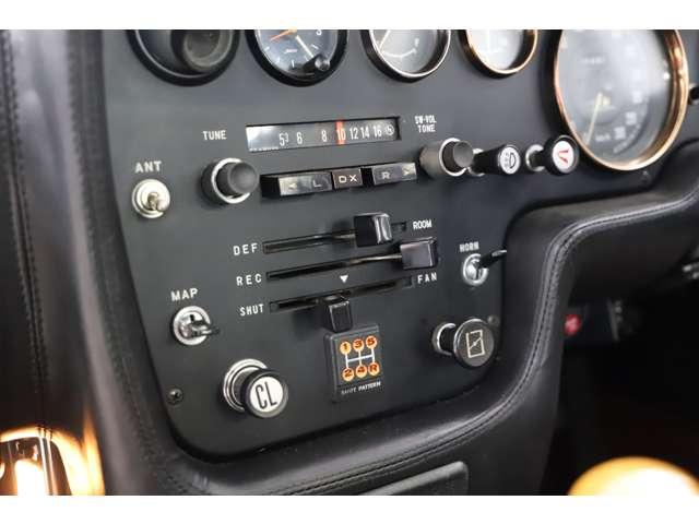 コスモスポーツ 　後期型　１２８ＰＳ　５速ＭＴ　２０２１年Ｅ／Ｇ　Ｏ／Ｈ済　ライトレンズ　総生産台数１１７６台　Ｌ１０Ｂ型ロータリーエンジン（29枚目）