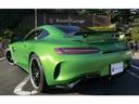 「AMG GT R」には、ブレードの角度調整が可能なアジャスタブルリアウイングスポイラーが標準装備