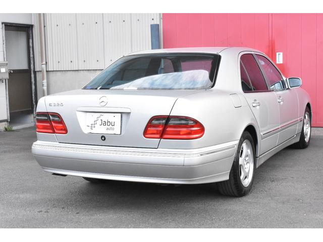 W210 メルセデスベンツEクラス '95-'02 ヒストリー&グレード解説