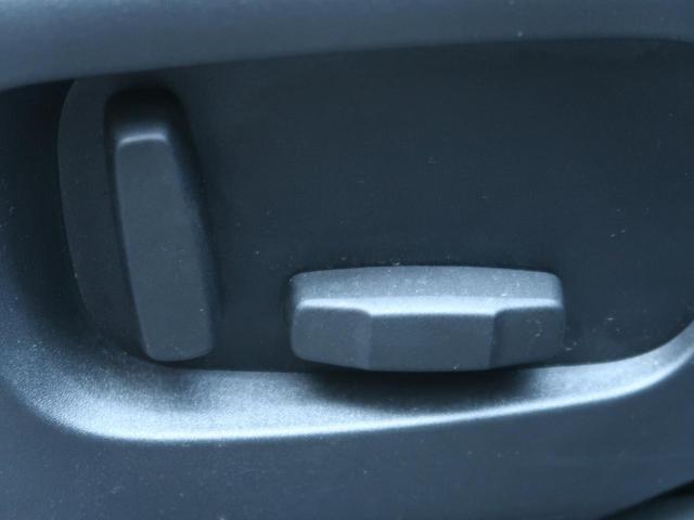 �d���p���[�V�[�g�ł��̂ŉ^�]���̃V�[�g���߂����S�ɍs���܂��B���������\�ł��̂ł��Ȃ������̃h���C�r���O�|�W�V�������������܂��B