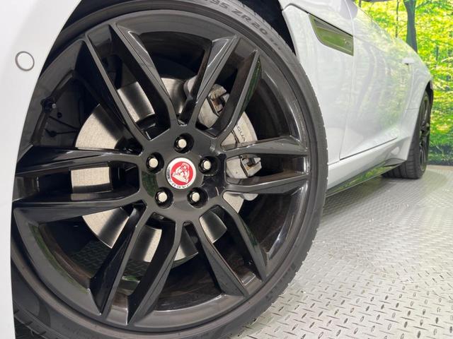 Ｆタイプ Ｒ－ダイナミック　コンバーチブル　認定中古車　マトリックスＬＥＤヘッドライト　パークアシスト　ＭＥＲＩＤＩＡＮサウンド　シートヒーター／クーラー　インタラクティブドライバーディスプレイ　アンビエントライト　コールドクライメイトパック（32枚目）