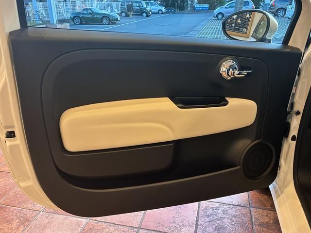 500 1.2 ドルチェ 530台限定 カープレイ対応 ガラスルーフ 純正15インチホイール キセノンヘッドライト フォグライト オートエアコン パーキングセンサー ハーフレザー アイドリングストップ クルーズコントロール(17枚目)