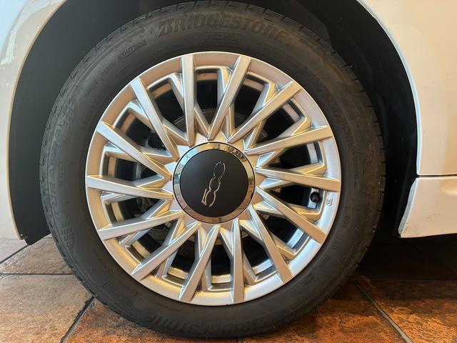 500 1.2 ドルチェ 530台限定 カープレイ対応 ガラスルーフ 純正15インチホイール キセノンヘッドライト フォグライト オートエアコン パーキングセンサー ハーフレザー アイドリングストップ クルーズコントロール(30枚目)