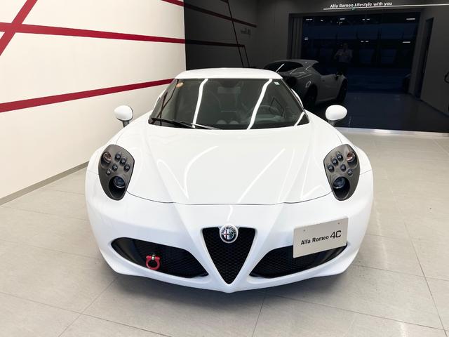 4C ベースグレード 左ハンドル 禁煙 スポーツPKG レザーPKG ガレージ保管(2枚目)