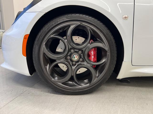 4C ベースグレード 左ハンドル 禁煙 スポーツPKG レザーPKG ガレージ保管(10枚目)
