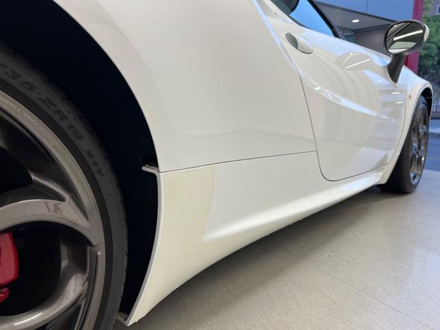4C ベースグレード 左ハンドル 禁煙 スポーツPKG レザーPKG ガレージ保管(59枚目)