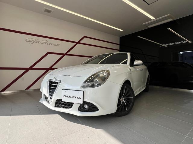 ジュリエッタ 本革 左ハンドル マニュアル(3枚目)