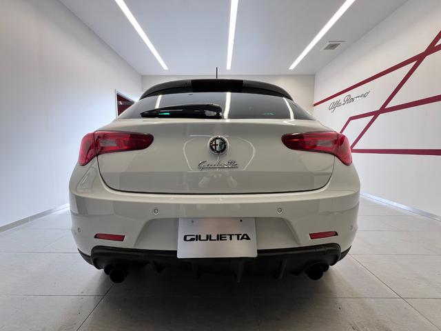 ジュリエッタ 本革 左ハンドル マニュアル(8枚目)