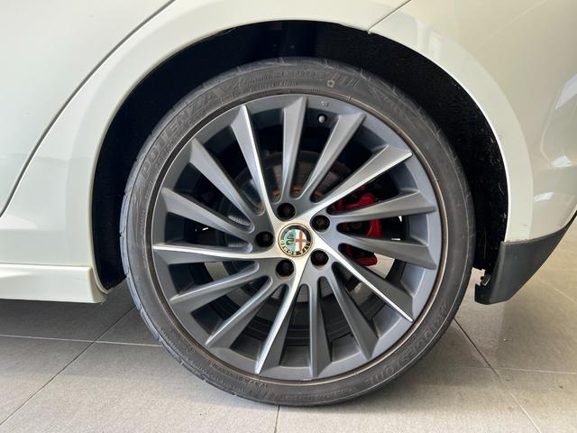 ジュリエッタ 本革 左ハンドル マニュアル(12枚目)