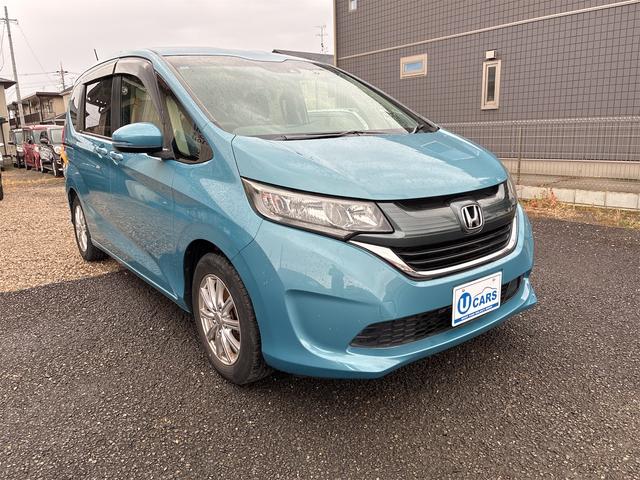 フリード＋ Ｇ・ホンダセンシング　衝突被害軽減機能付き、純正ナビ、ＴＶ、バックカメラ、ＥＴＣ、両側パワースライドドア、スマートキー、新品バッテリー付き（6枚目）