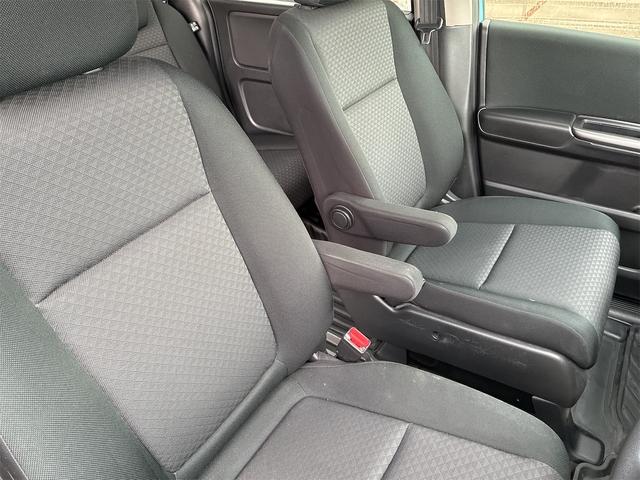 フリード＋ Ｇ・ホンダセンシング　衝突被害軽減機能付き、純正ナビ、ＴＶ、バックカメラ、ＥＴＣ、両側パワースライドドア、スマートキー、新品バッテリー付き（32枚目）