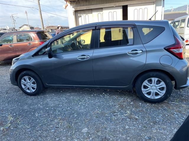 ノート Ｘ　衝突被害軽減装置付き、純正ナビ、ＴＶ、バックカメラ、ＥＴＣ、ドラレコ、スマートキー、バッテリー新品交換付（5枚目）