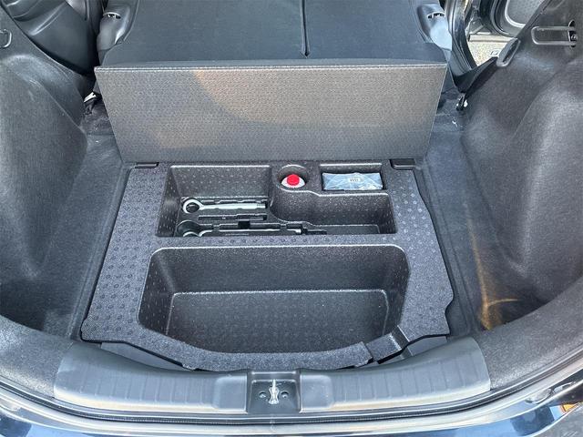 フィット １３Ｇ・Ｌ　ホンダセンシング　グー保証、一年間、走行距離無制限付、グー故障診断付き、衝突被害軽減装置付き、社外ナビ、ＴＶ、バックカメラ、ＥＴＣ、スマートキー、バッテリー新品交換付（52枚目）