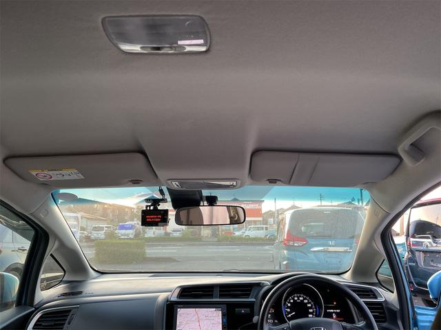 室内：天井全体